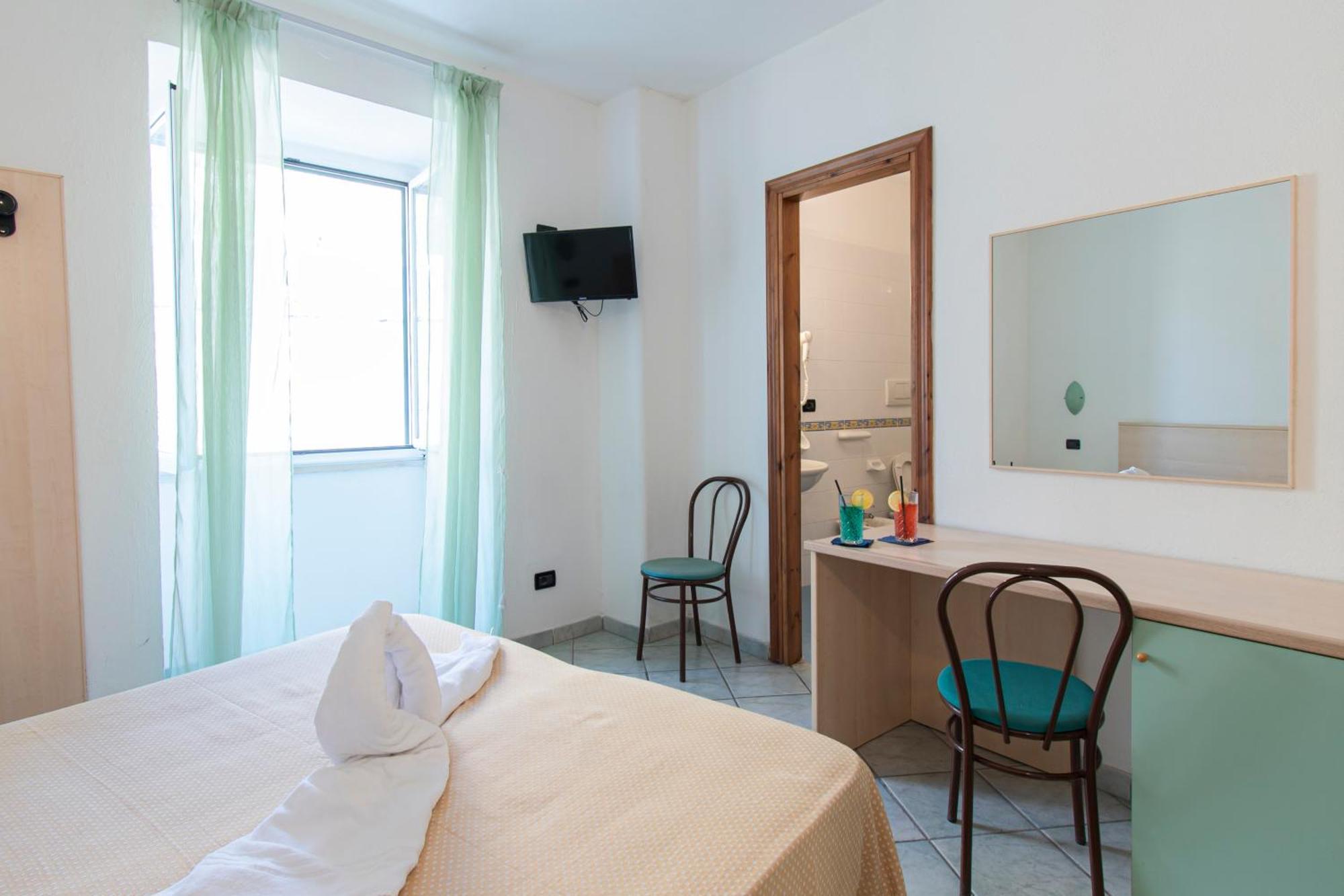 Victoria Park Resort Искья Экстерьер фото