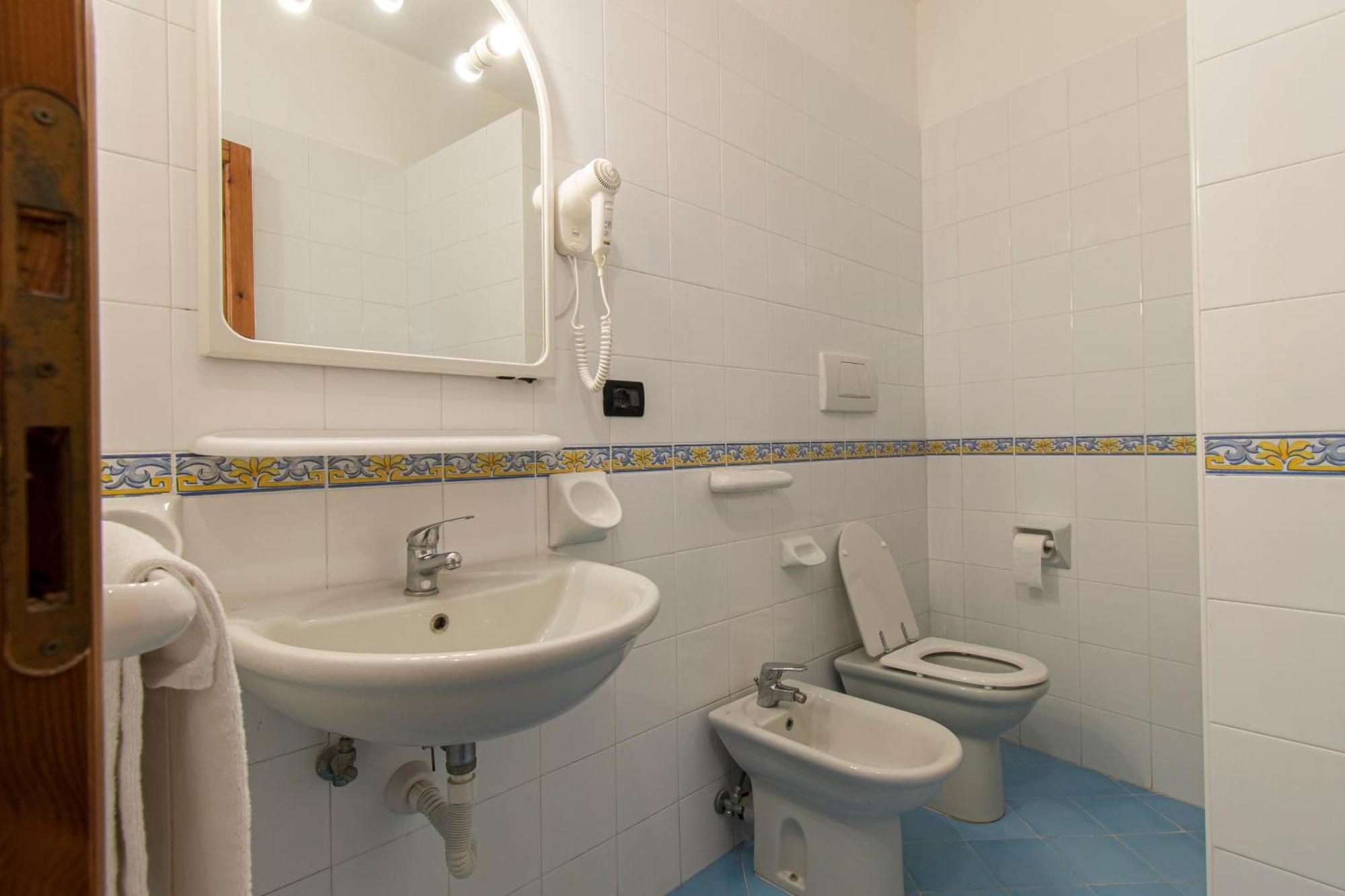 Victoria Park Resort Искья Экстерьер фото