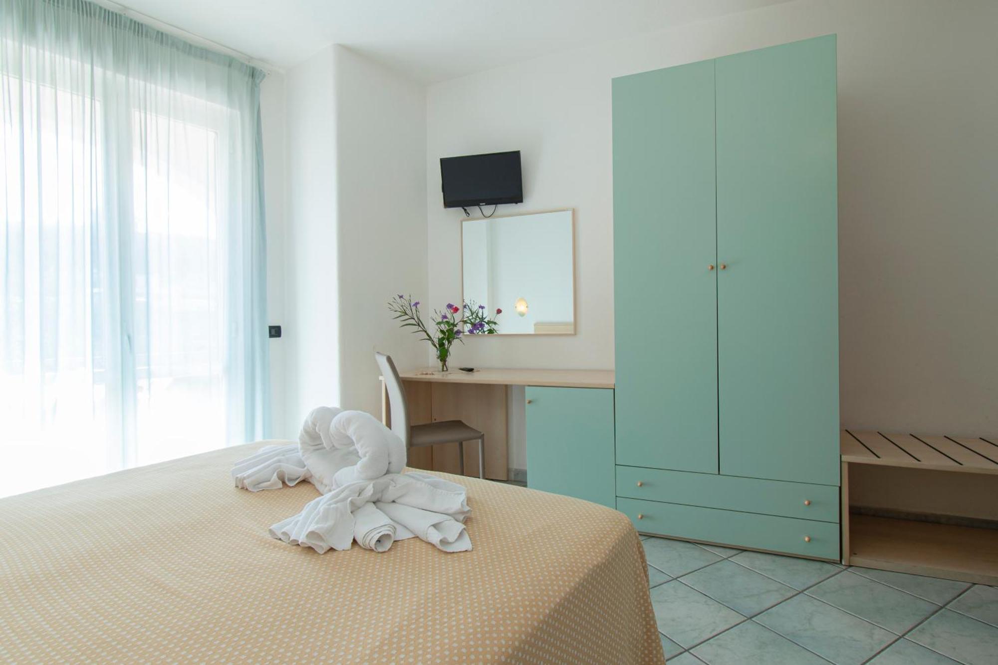 Victoria Park Resort Искья Экстерьер фото