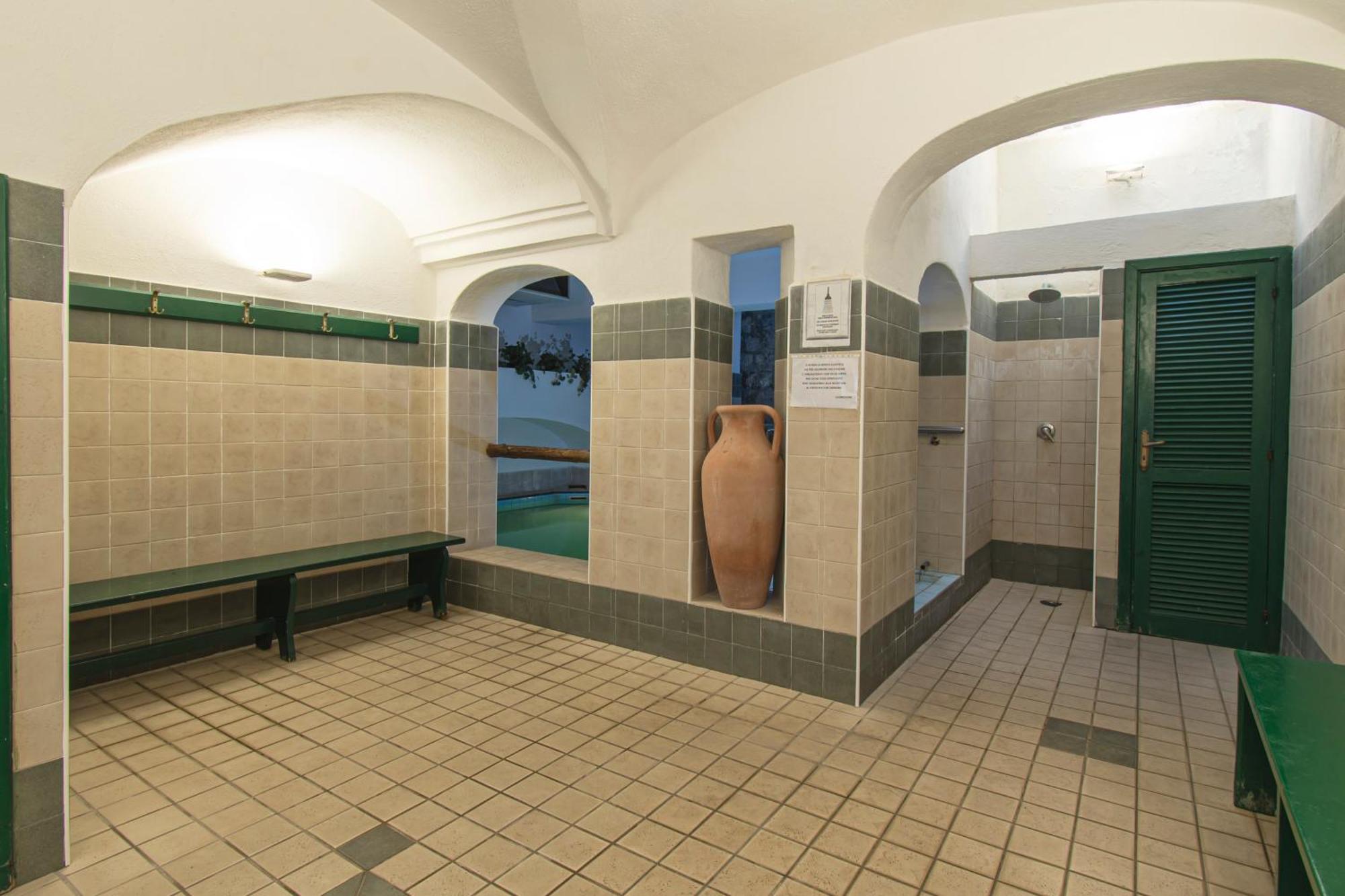 Victoria Park Resort Искья Экстерьер фото